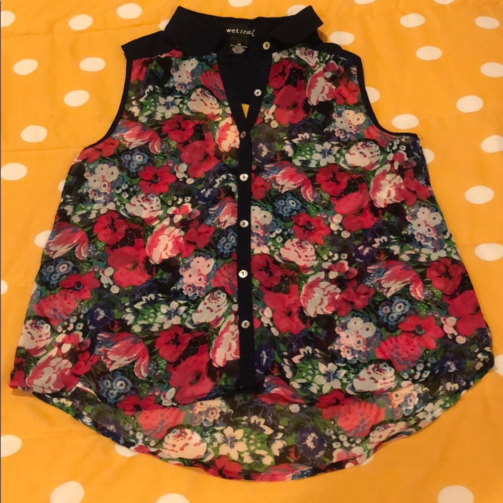 Wet Seal Floral sheer printed top, XS